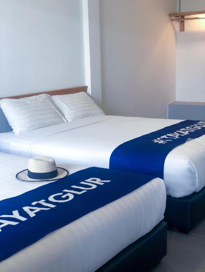 Glur Phuket Patong Beach Экстерьер фото