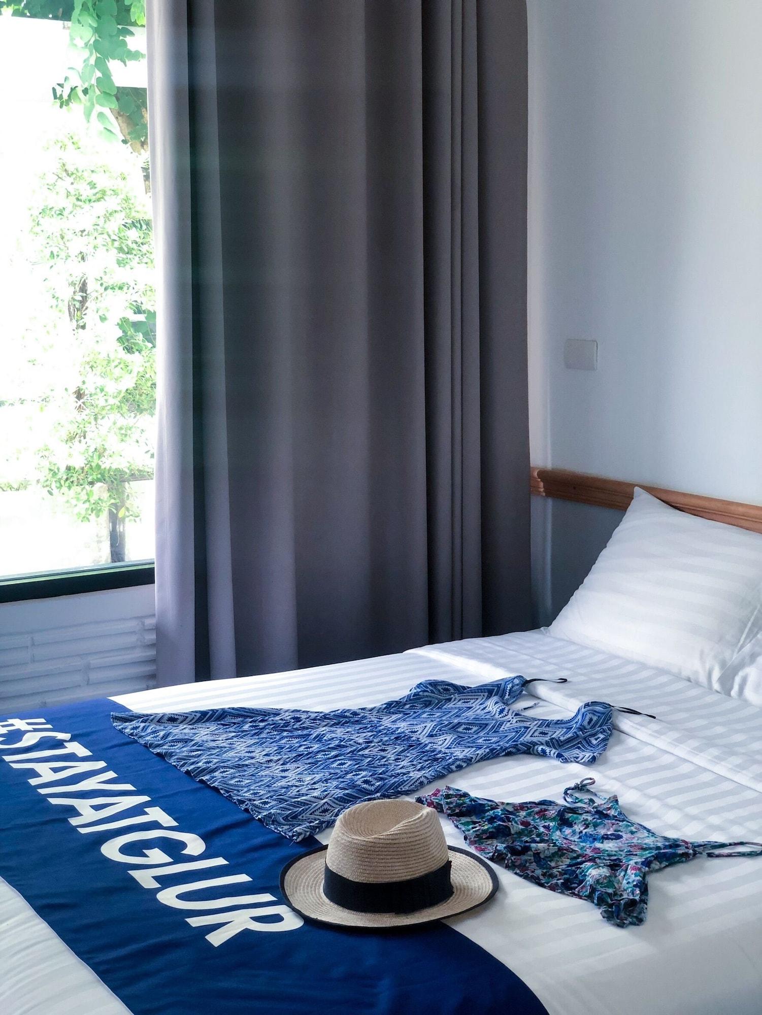 Glur Phuket Patong Beach Экстерьер фото