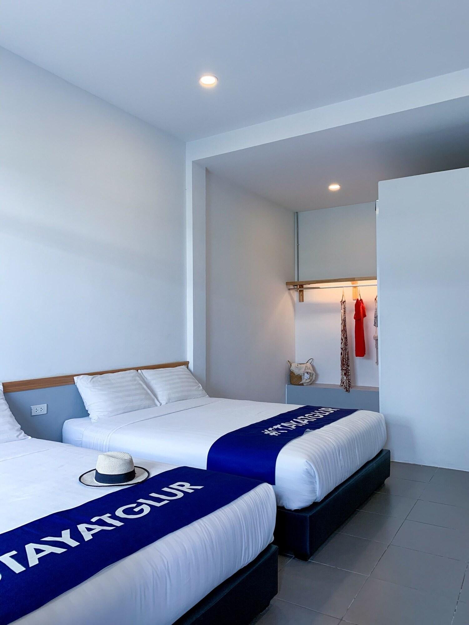 Glur Phuket Patong Beach Экстерьер фото