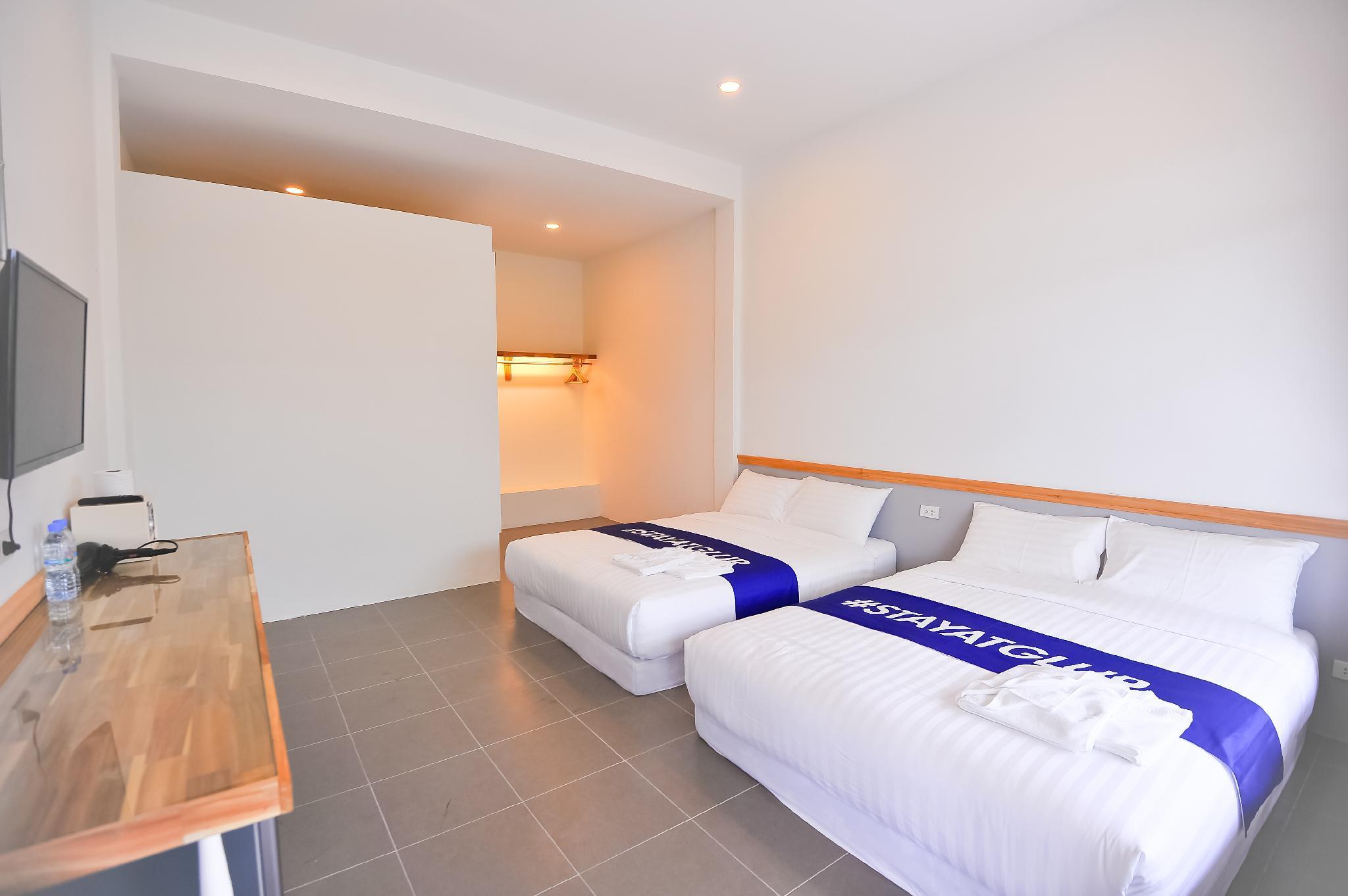 Glur Phuket Patong Beach Экстерьер фото
