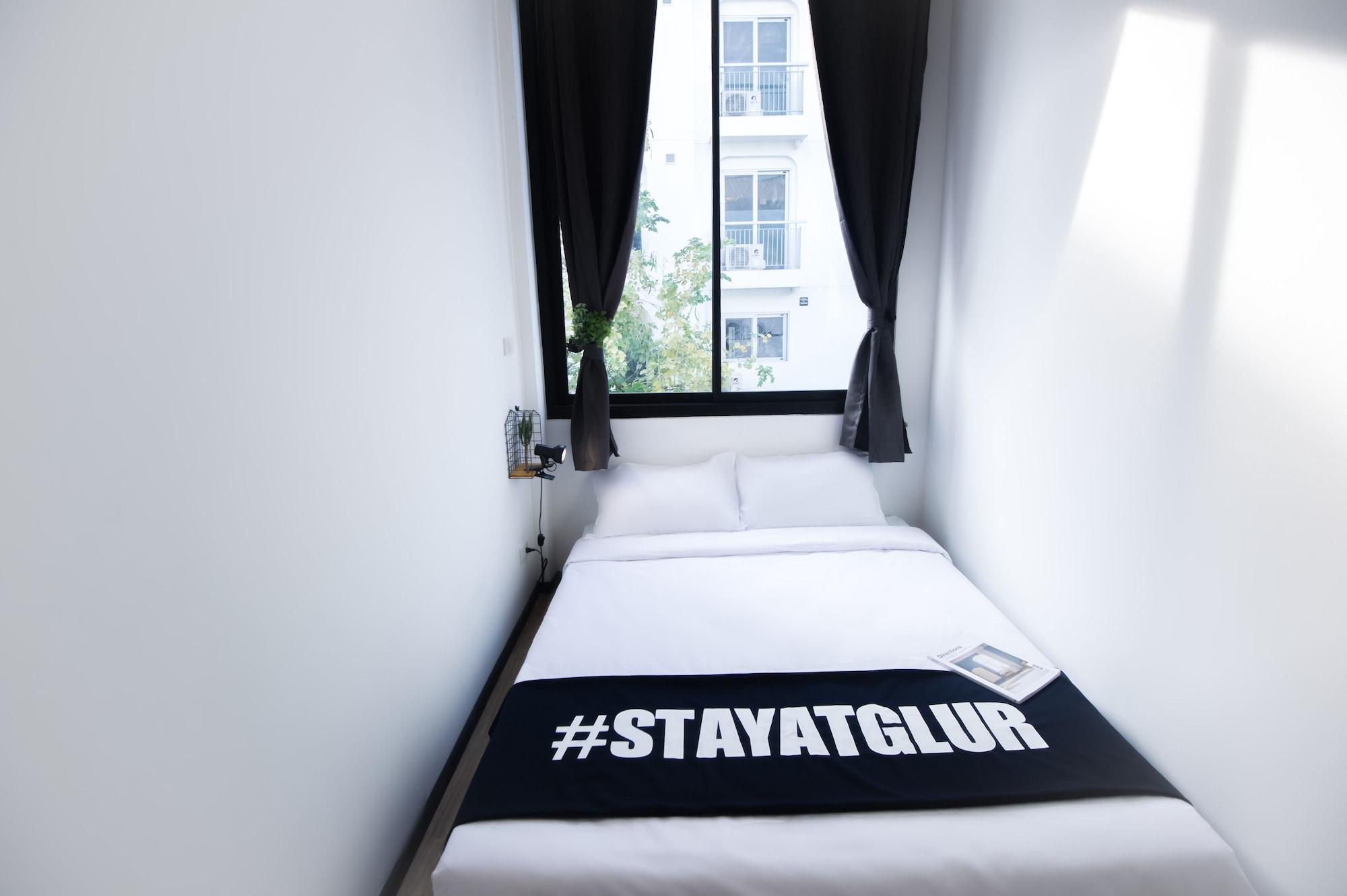 Glur Phuket Patong Beach Экстерьер фото
