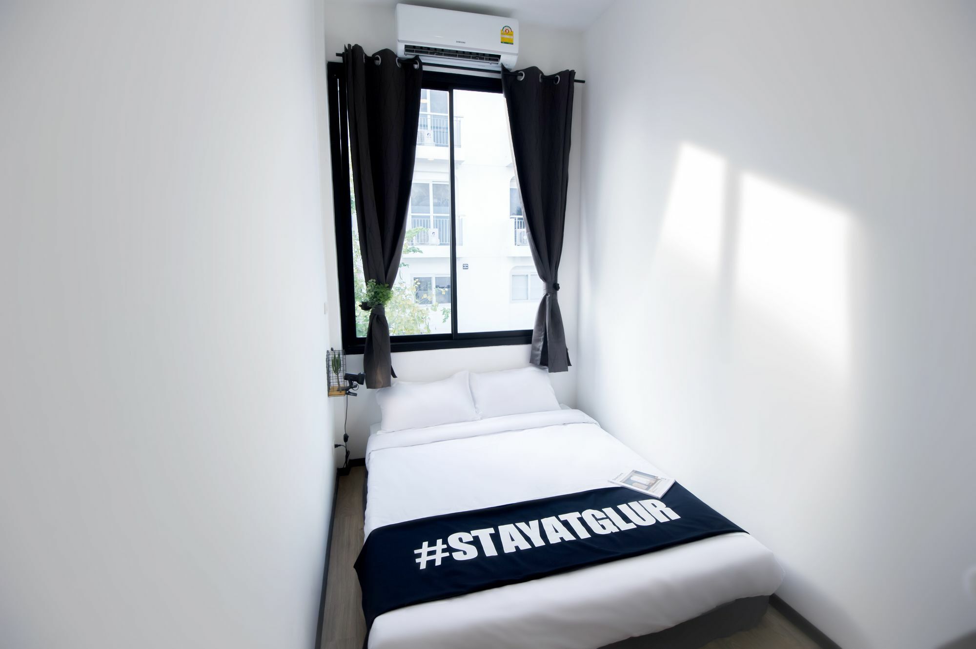 Glur Phuket Patong Beach Экстерьер фото